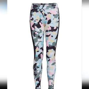 🆕️ Adidas AOP Pieced Pocket Tights